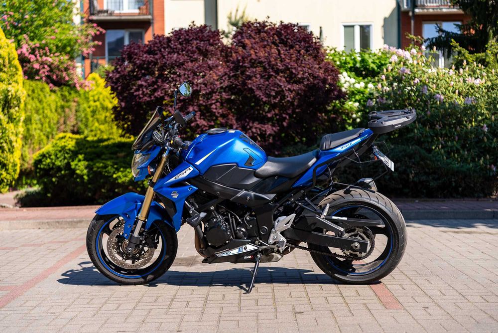 Suzuki GSR 750 ABS (2016) salon polska, pewna historia!