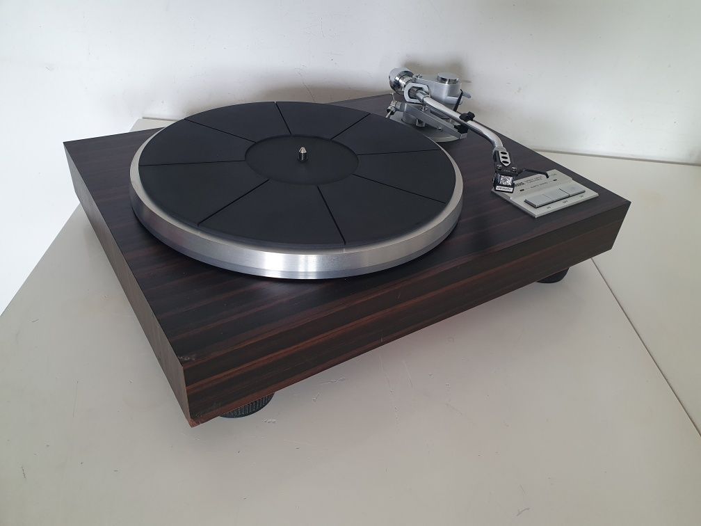 Yamaha YP-D9 , SAEC ULM-2 , Shure v-15 , gramofon