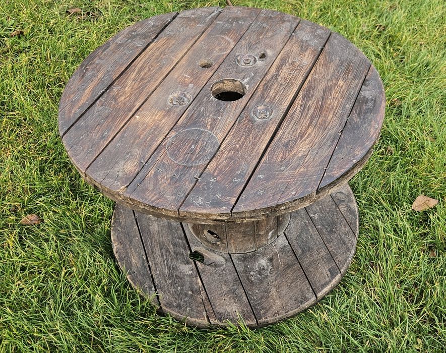 Szpula elektryczna stolik