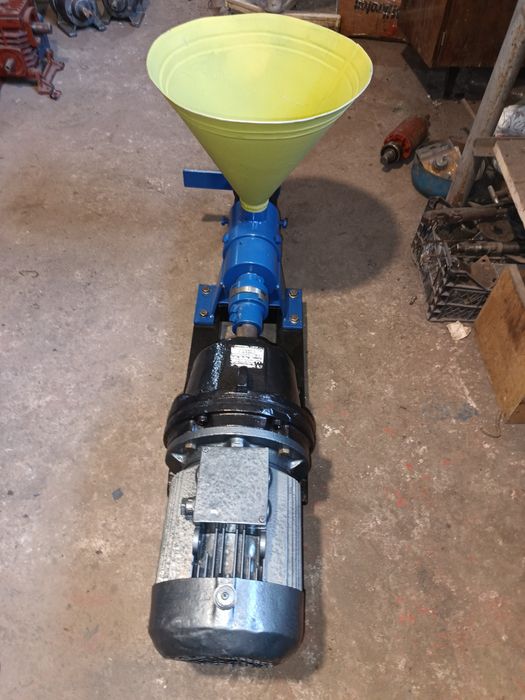 Продам  маслопрес олійниця 60кг/час НОВА