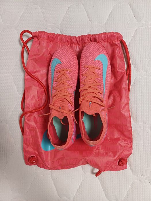 Бутци nike mercurial vapor 16