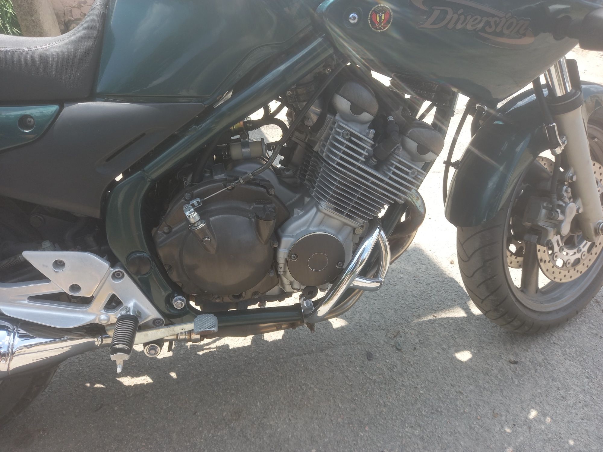 Yamaha diversion xj600s
