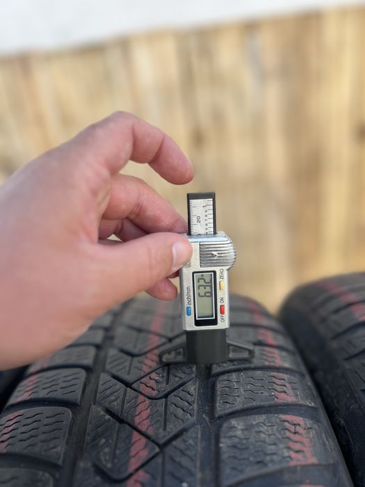 Зимові шини‼️225/60 R18 Pirelli Sottozero3 104Н 7мм 2023рік