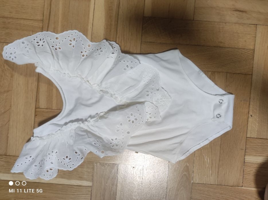 Bawełniane body z koronką ZARA r. 116