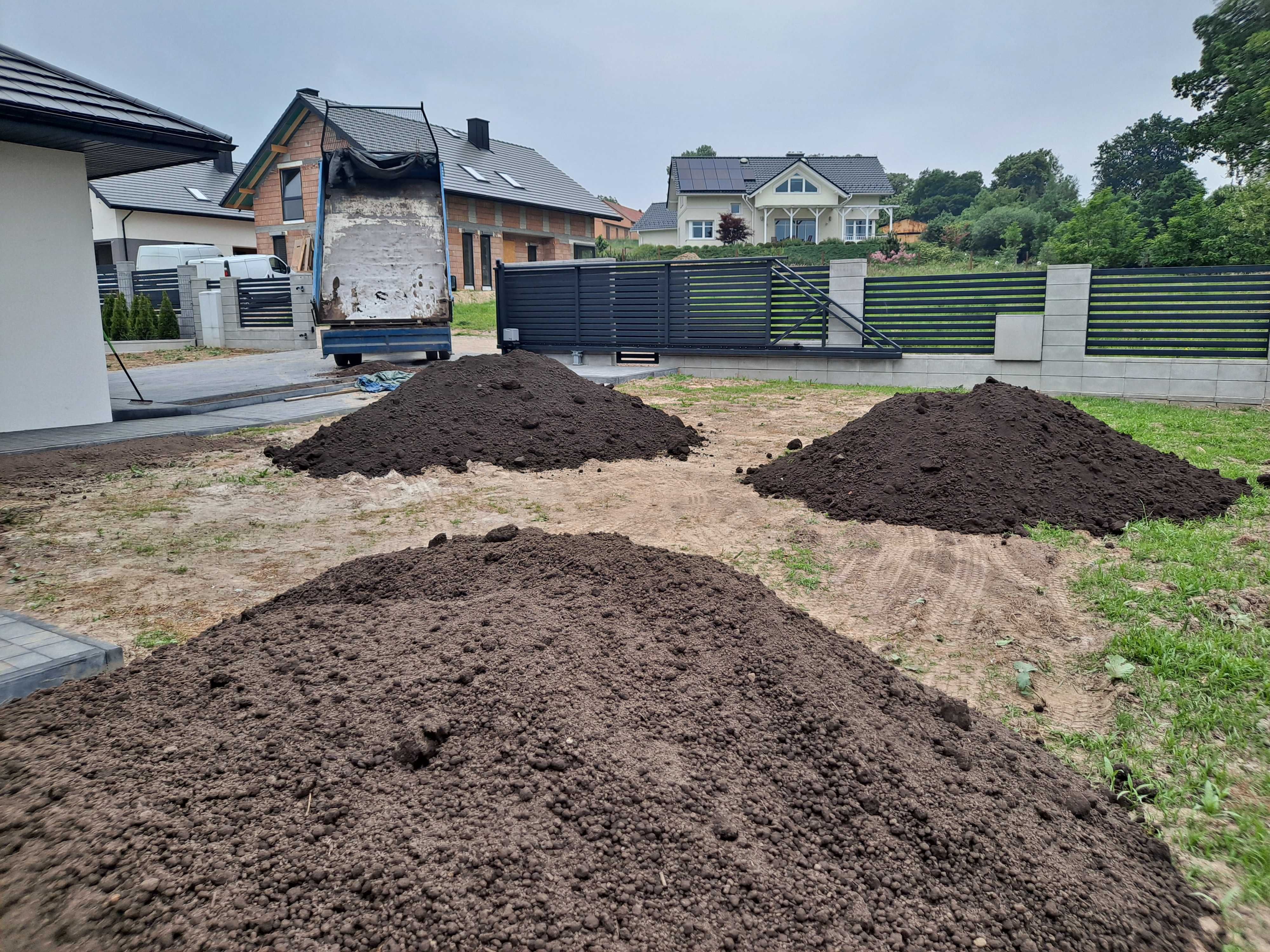 Ziemia ogrodowa siana, czarnoziem, humus, pod trawnik, pod warzywa