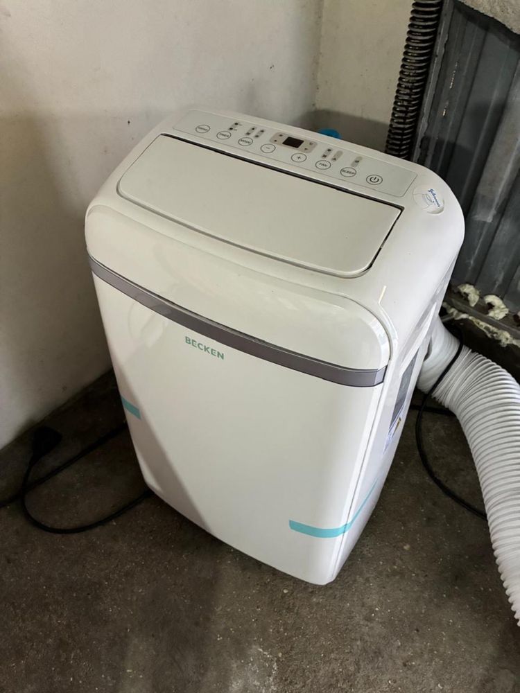 Ar condicionado portátil Becker 12.000btus