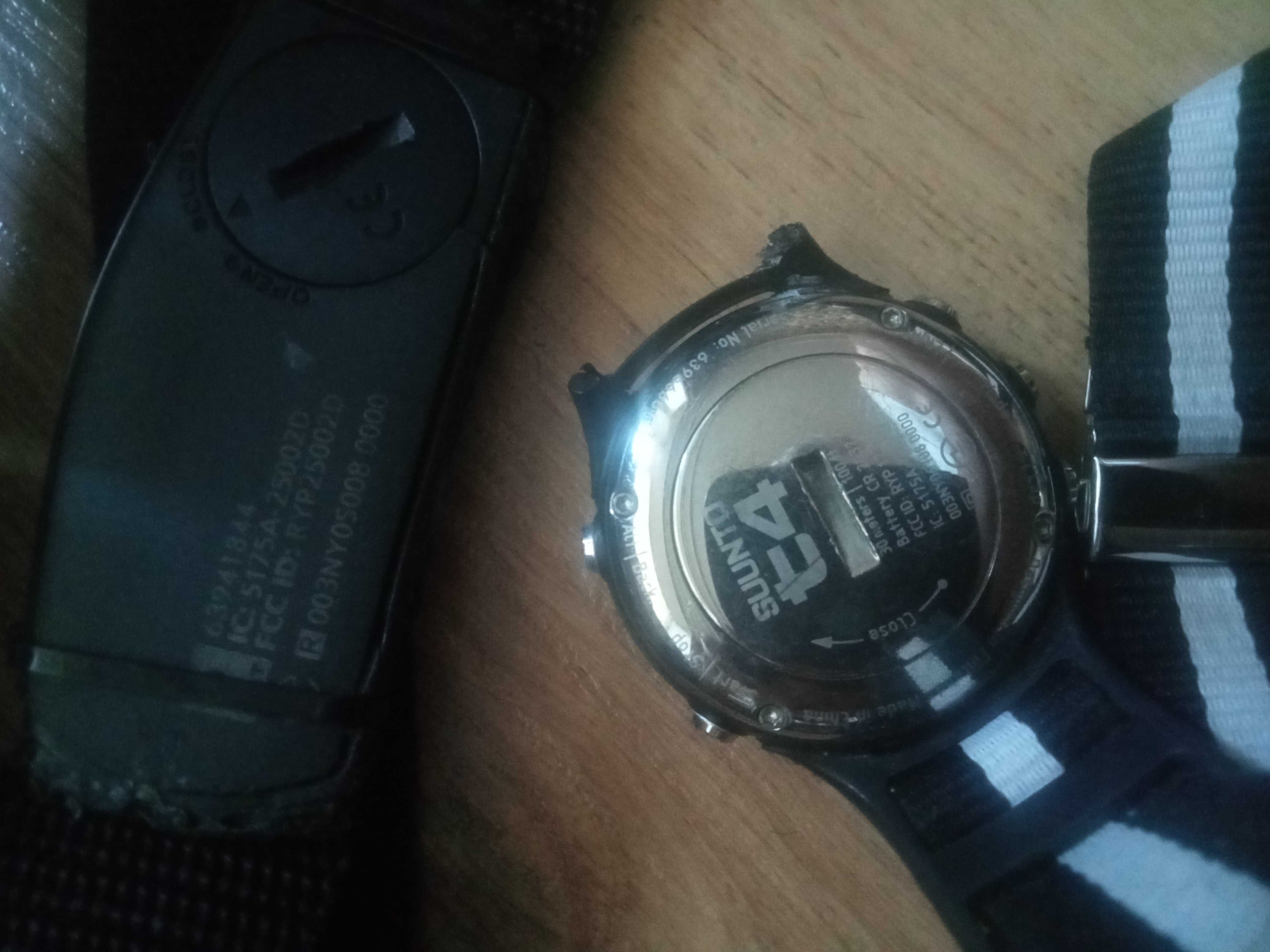 Часы Suunto T 4.