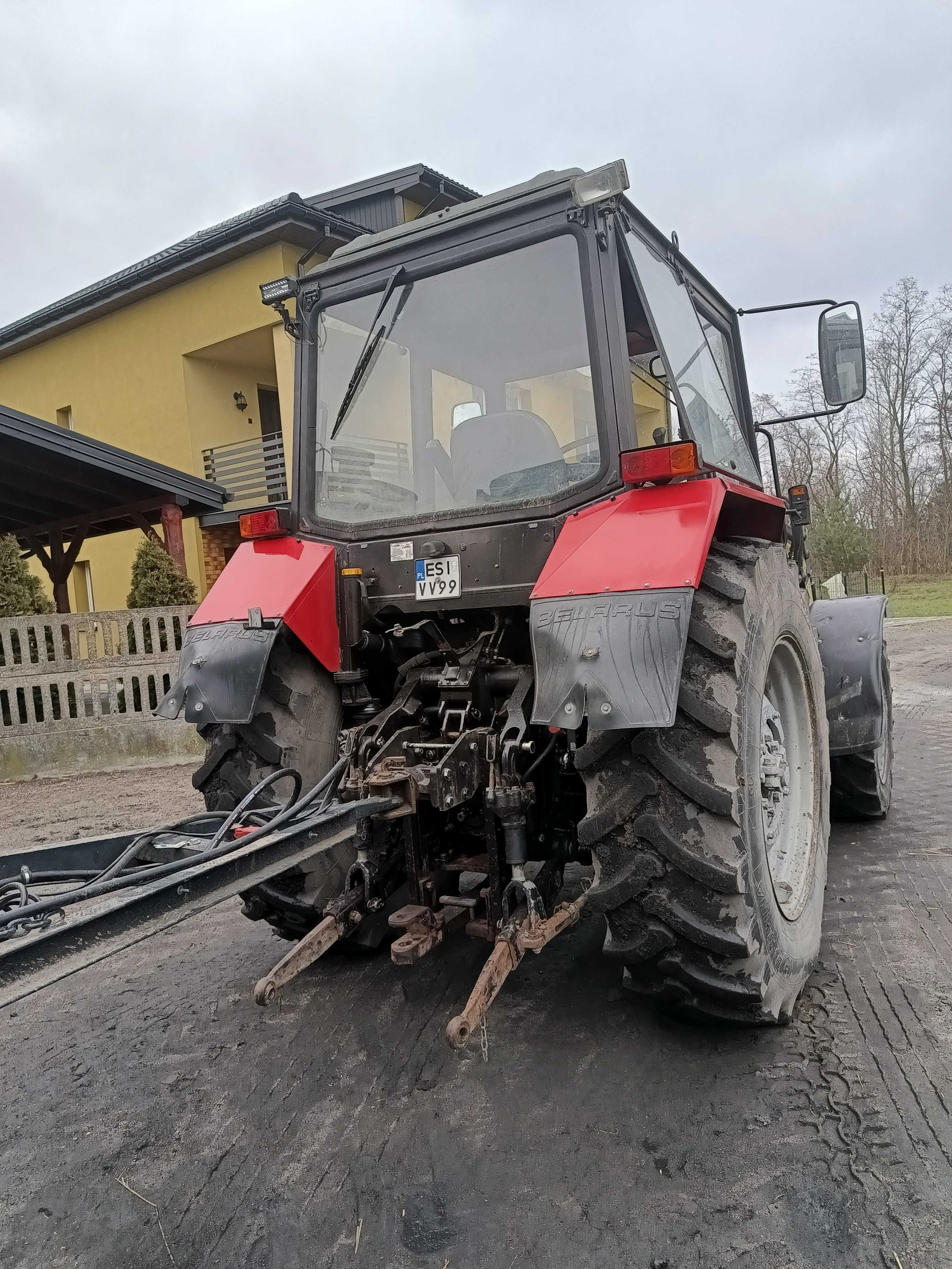 Mtz Belarus 952 z ładowaczem