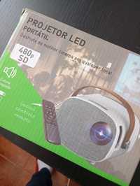 Projector    Led