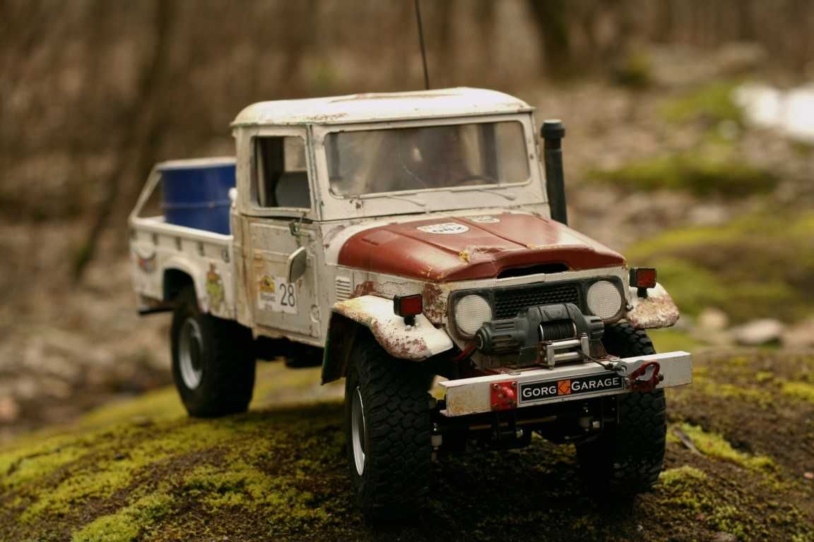 Toyota FJ45 rc trial