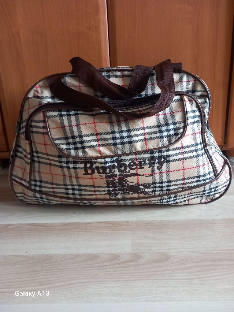 Burberry podręczna torba podróżna