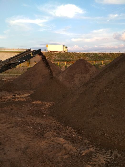 Ziemia przesiewana, humus, podłoże pod trawnik, ziemia ogrodowa