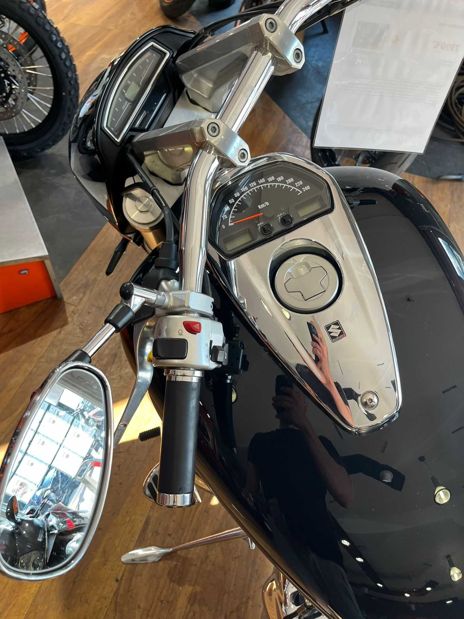Suzuki VZR 1800 Intruder 2011r. Stan bdb