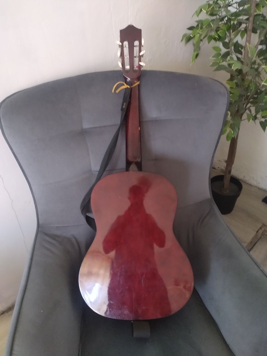 Gitara akustyczna