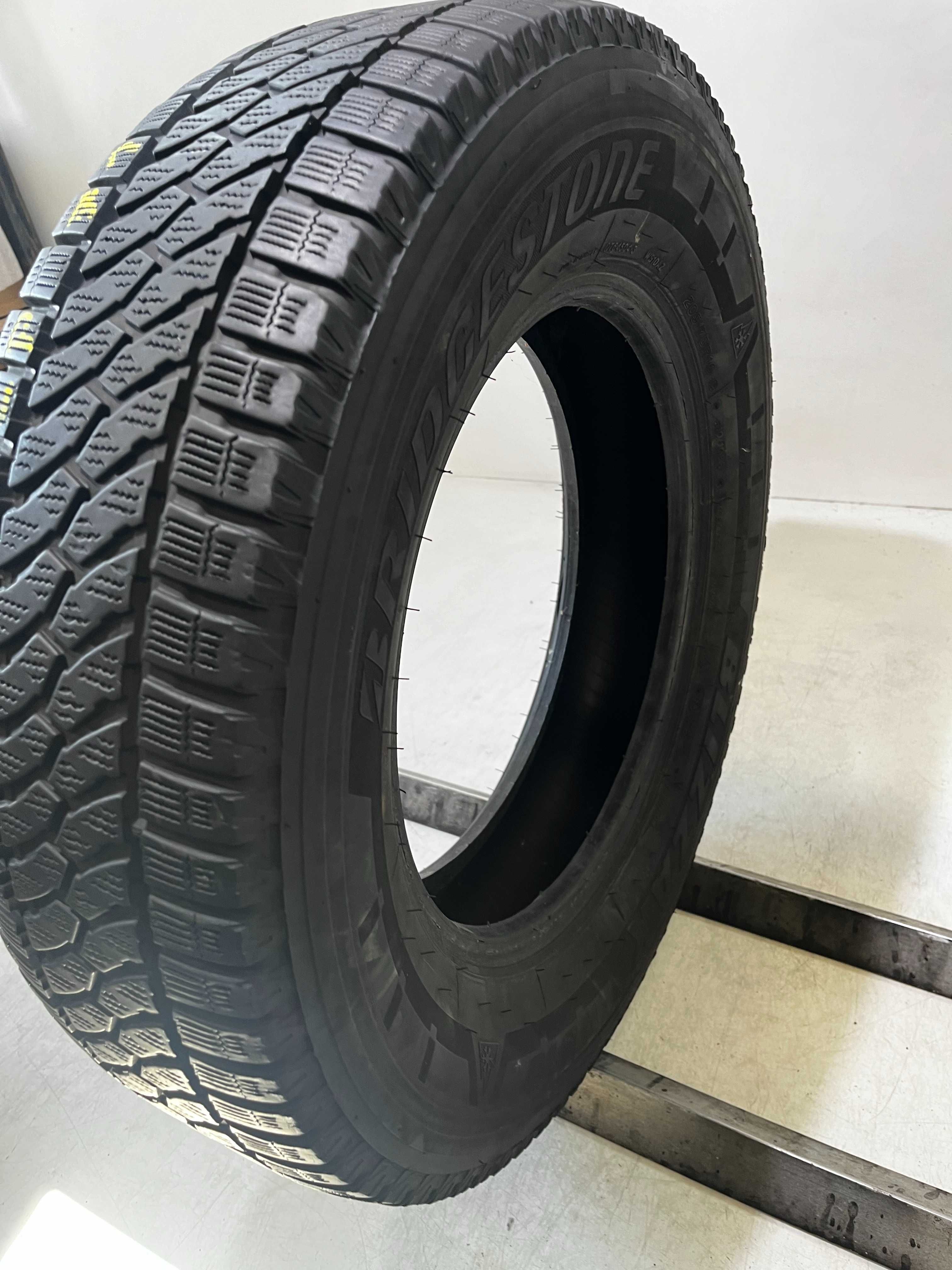 1x 205/75R16C Bridgestone BLIZZAK W810 110/108R M+S OLP71