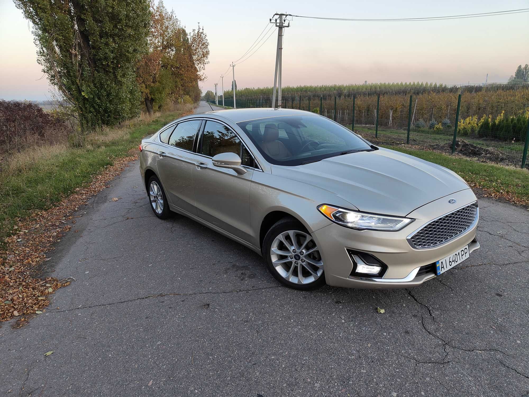 Ford Fusion Energy PlugIn Hybrid Titanium