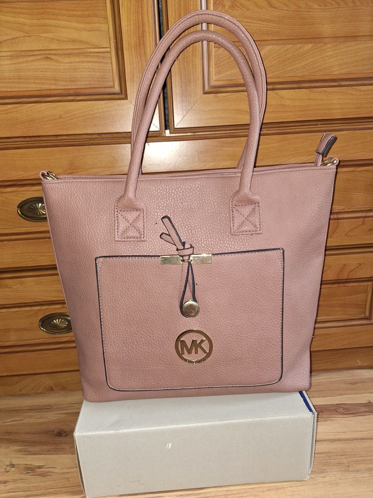 Torebka duża a4 na ramię w stylu Michael Kors