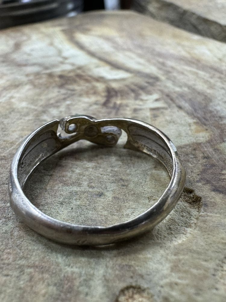 Stary piękny pierścionek srebro 1.6g