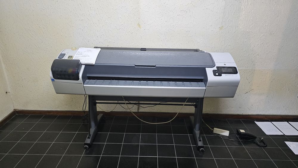 Vendo plotter hp t795 em bom estado