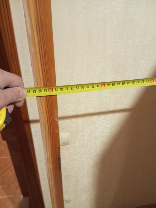 Продам двері дерев'яні