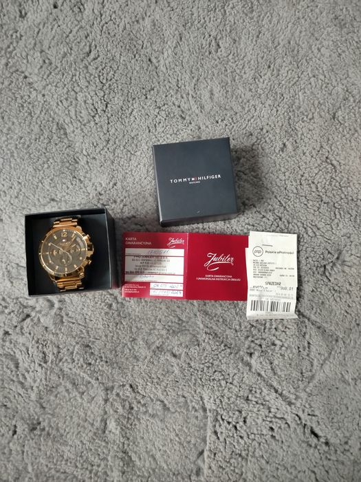 Zegarek Tommy Hilfiger złoty Tanio !