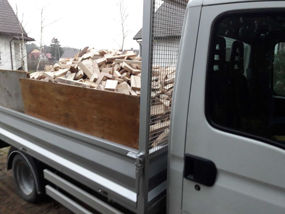 Drewno dębowe bukowe opałowe kostka dębowa drzewo transport