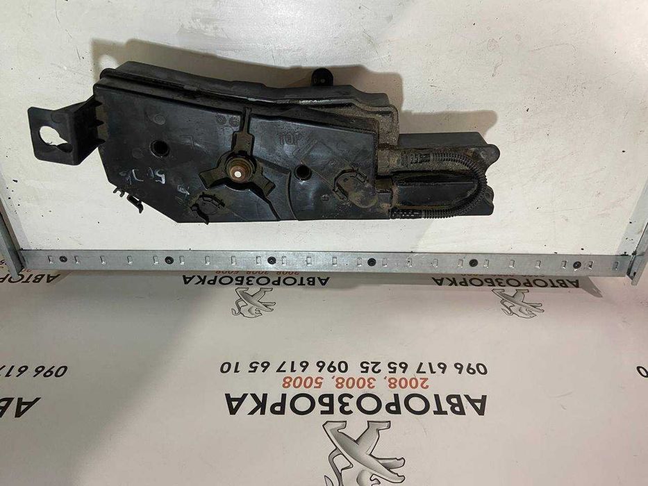 бачок еолісу пежо 5008