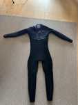 Fato surf Rip Curl E bomb 4/3 como novo