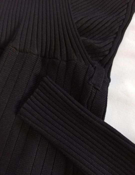 Сукня тепла рубчик Amisu 42р нове