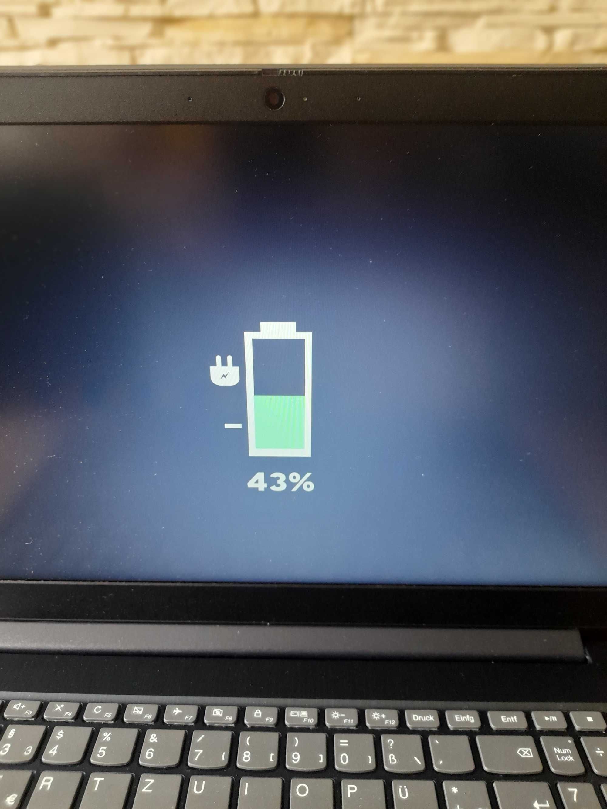 Laptop IdeaPad 3 i3-1005