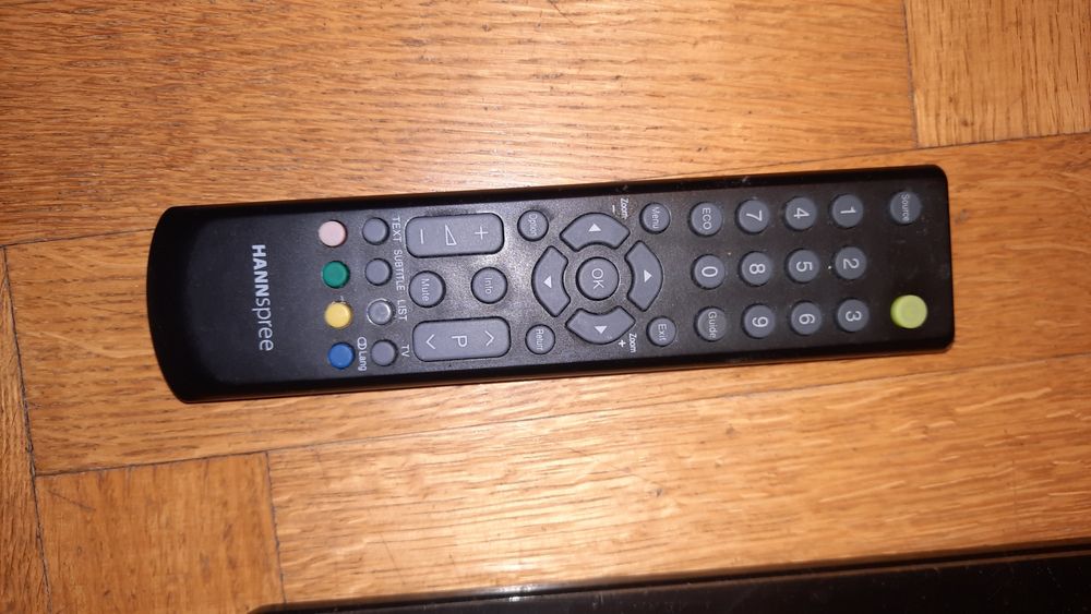 Telewizor LCD  32cale ,,HANNSPREE" sprawny, pilot