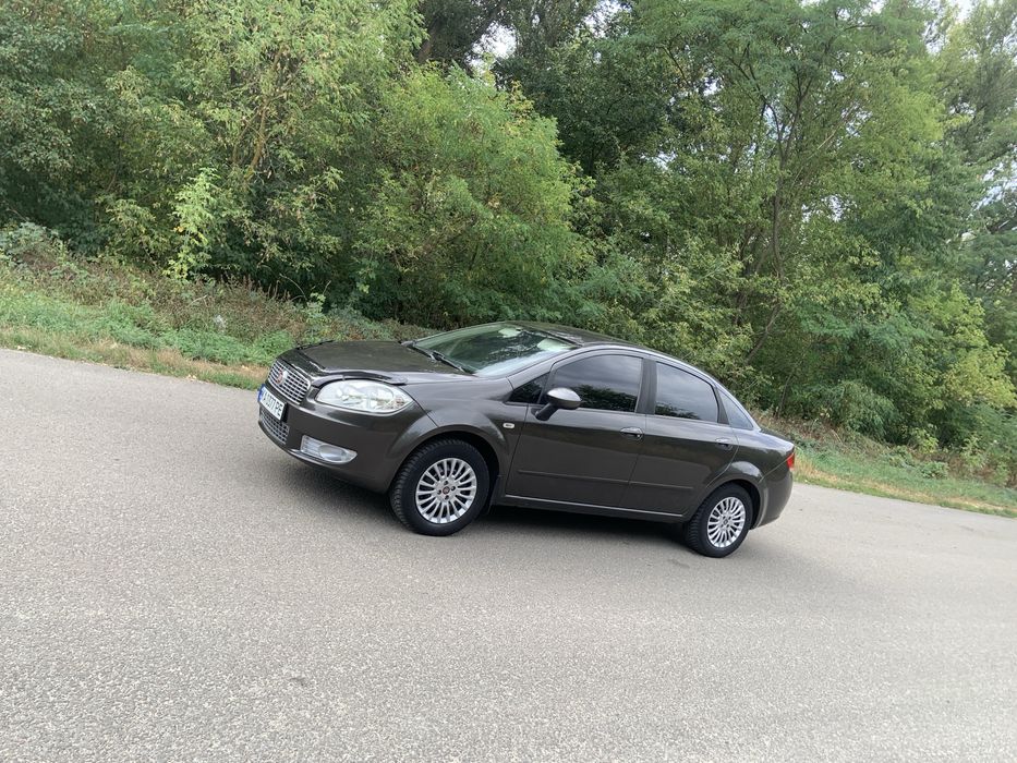 Продам Fiat Linea
