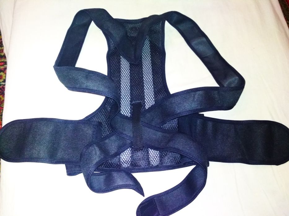 Коректор для спини