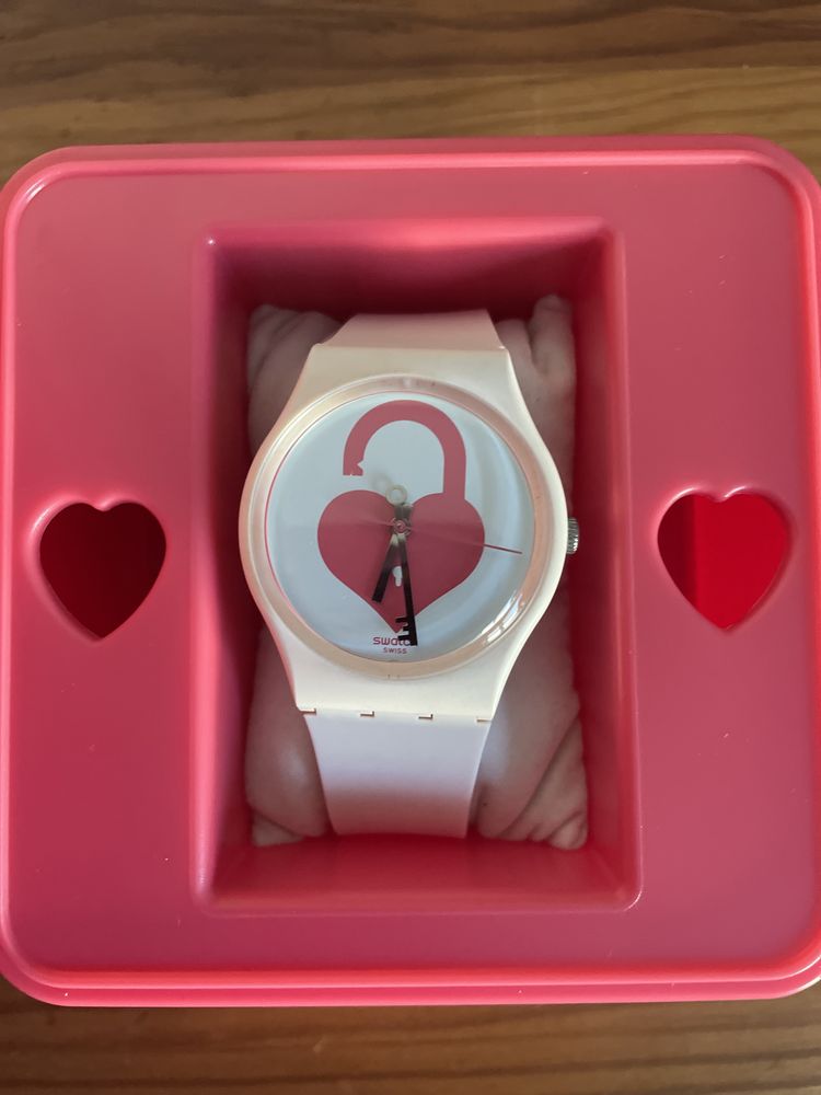 Swatch relógio unlock my heart menina