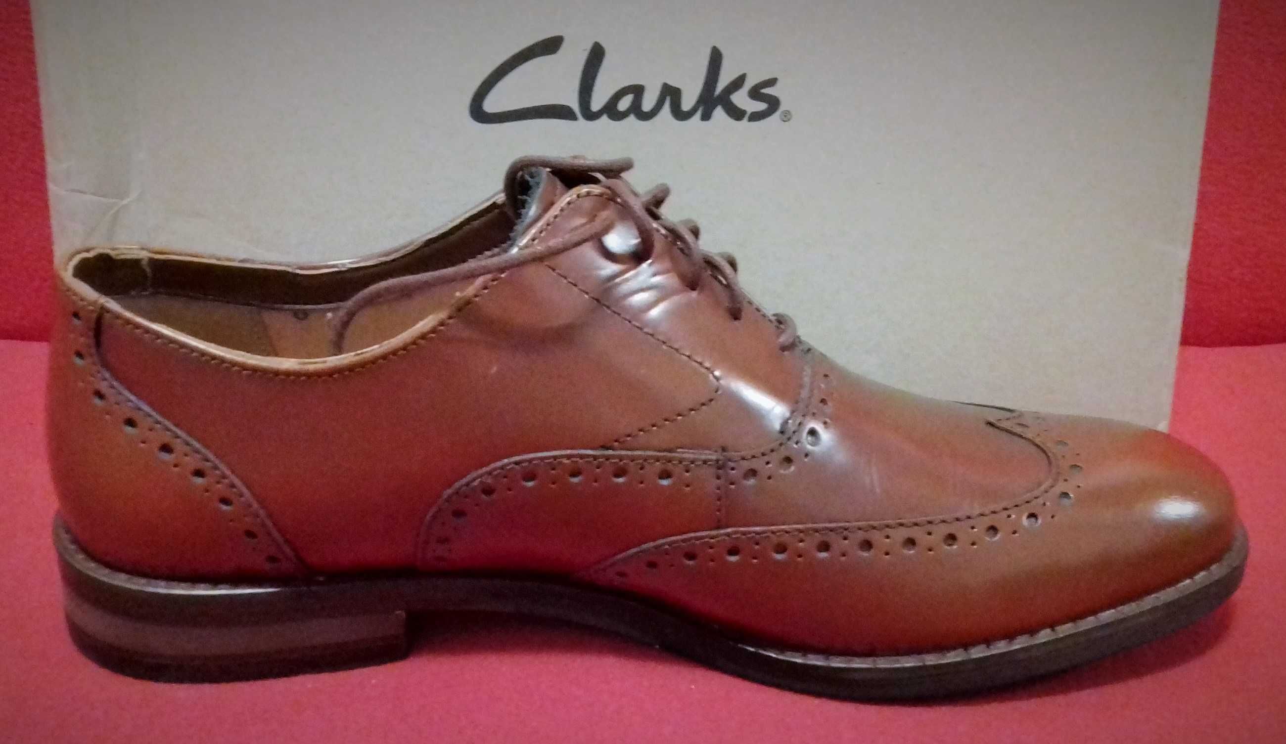 Brogsy Clarks Edward Walk British Tan Leather 41