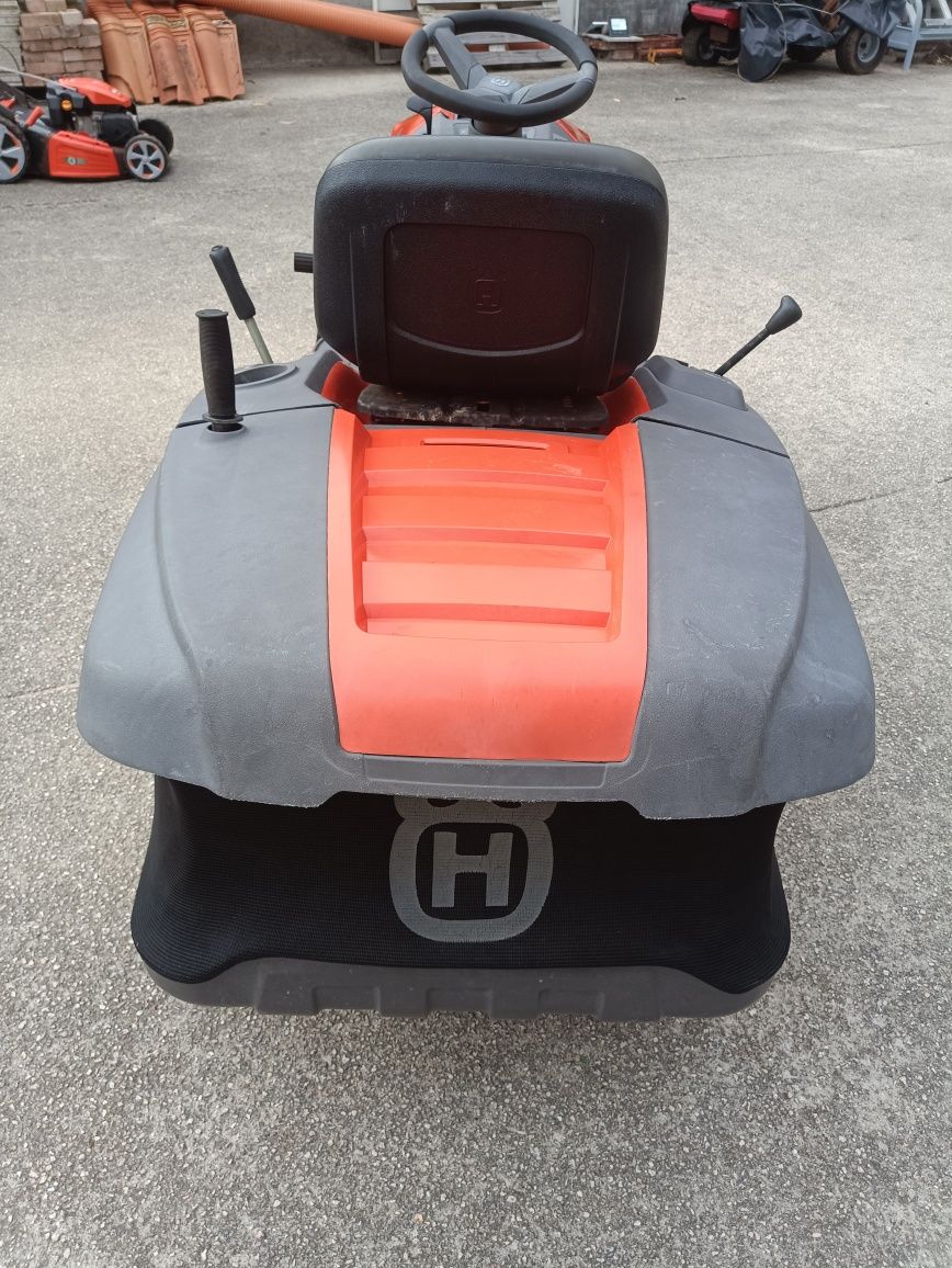 Trator Husqvarna