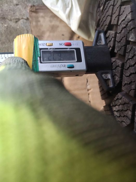 opony zimowe - 4szt. - 215/55R18 99V  Goodgidge