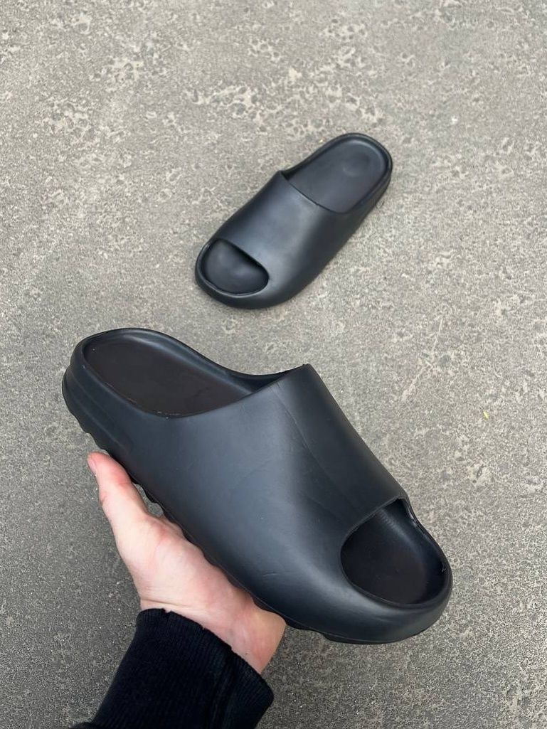 Мужские Шлепки Adidas Yeezy Slide, yezzy slide, изи слайд, шльопанці