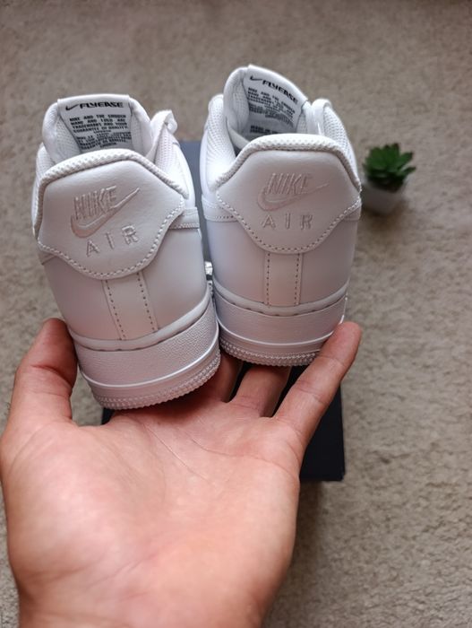 Air Force 1 Low Triple White - tamanho 38.5