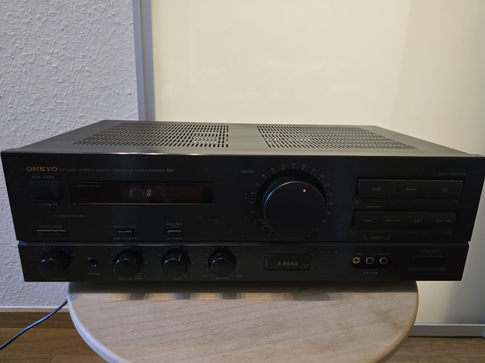 wzmacniacz onkyo A8640 Super moc