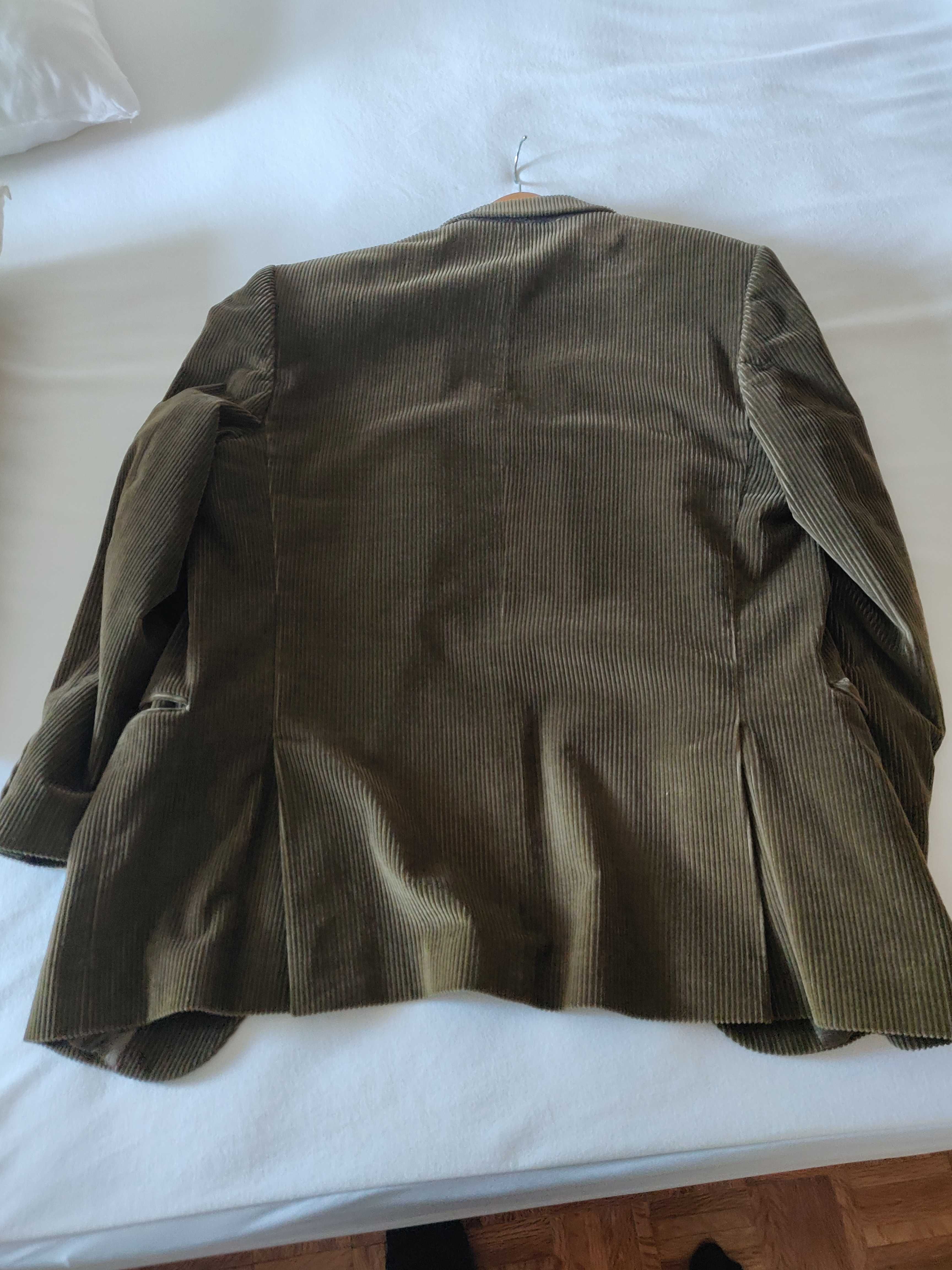 Blazer castanho/caqui, em bombazine da Giovanni Galli
