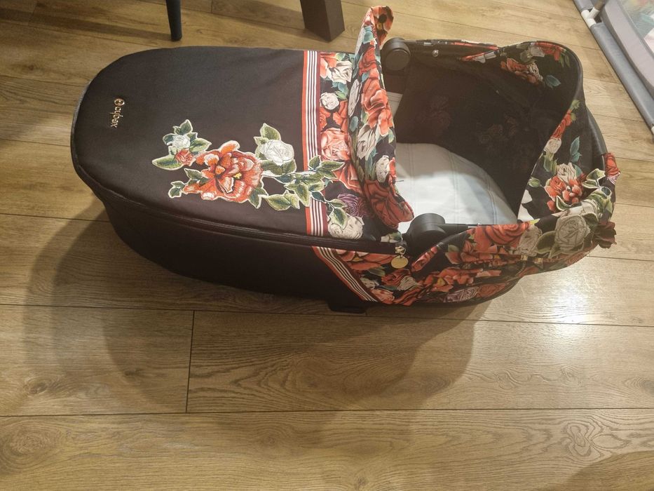 Gondola 4.0 Lux Blossom Dark do wózka Cybex Priam