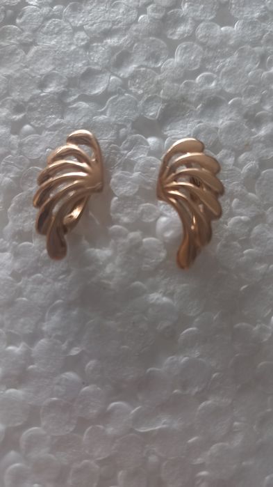 Шикарные современные серьги