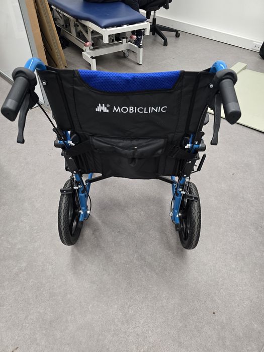 Cadeira de rodas adulto