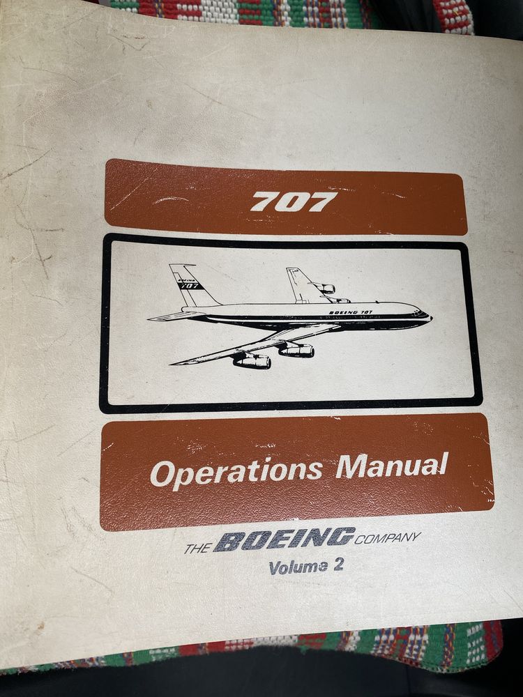 Manuais de Operaçoes Boeing 707 TAP