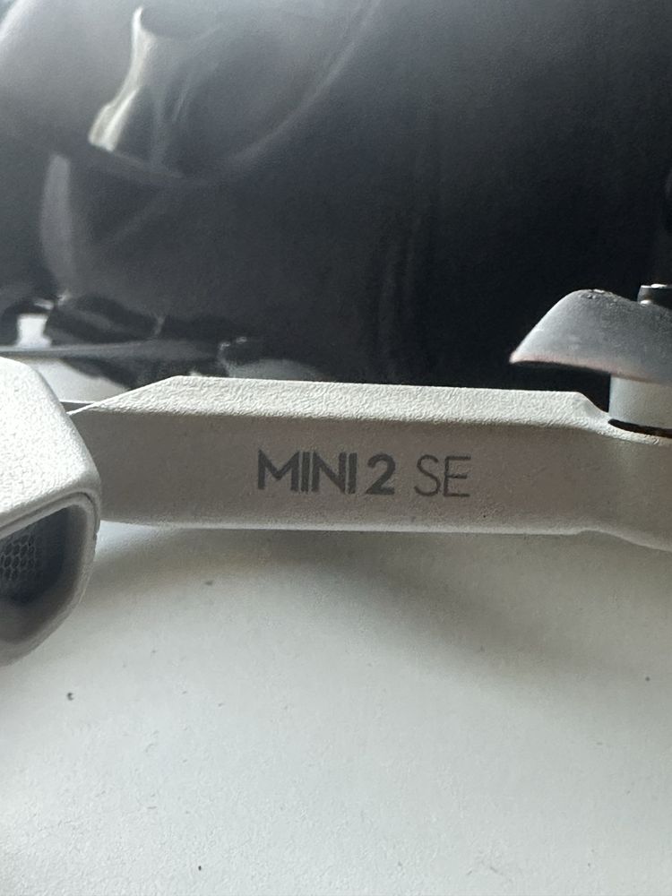 Sprzedam  dji mini 2 se z akcesoriami