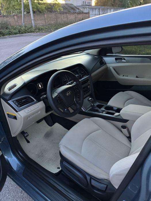 Хюндай соната Hyundai Sonata хмільник