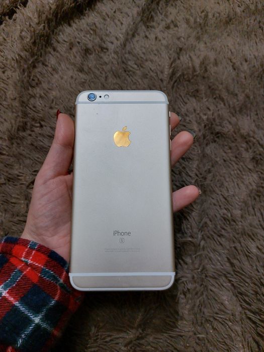 iPhone 6 s не вмикається на запчастини