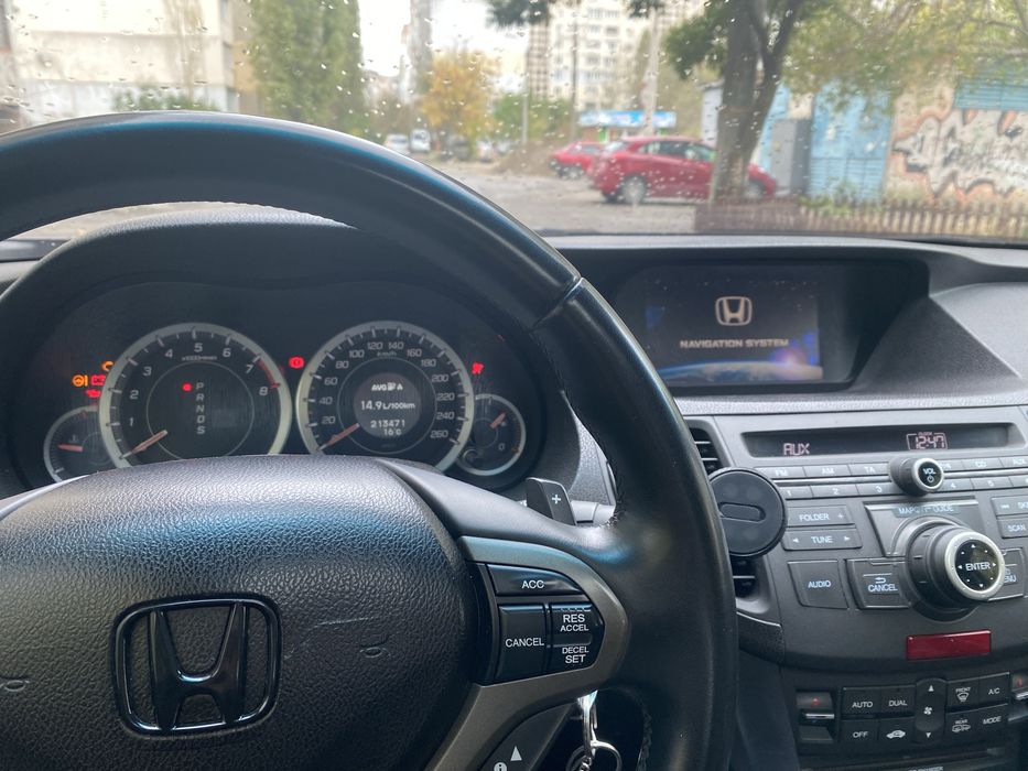 Продам Honda Accord 8 Advance