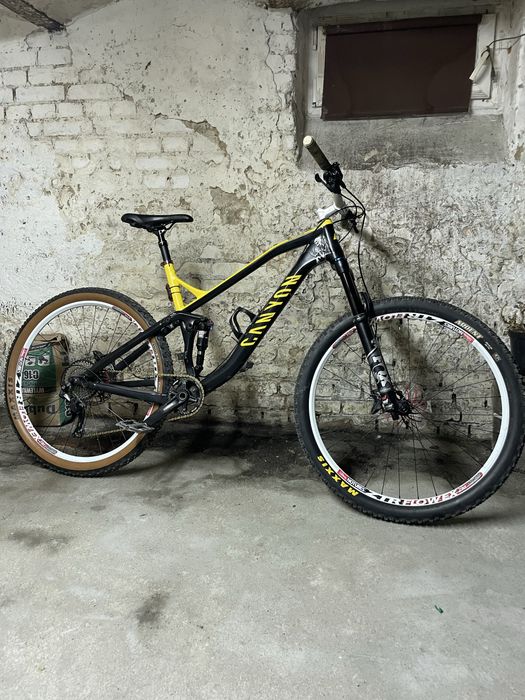 Canyon neuron XL /// Fox 36 /// Rock shox monarch